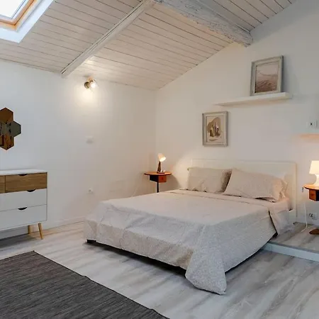 Apartamento La Casa Gialla Prato (Prato)